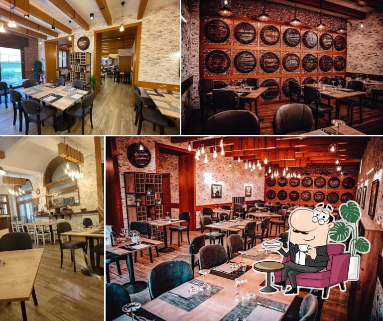 Gli interni di La Vecchia Cantina di Albusciago