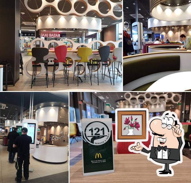 Gli interni di McDonald's Restaurant