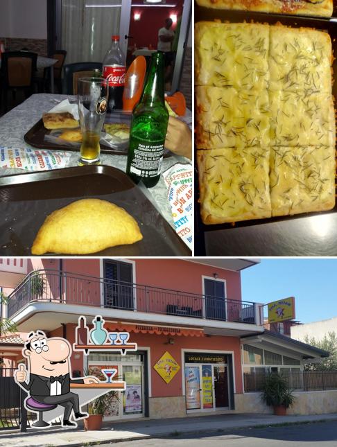 Gli interni di Stra...Pizzami