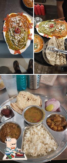 Chicken curry at HOTEL RAJWADI