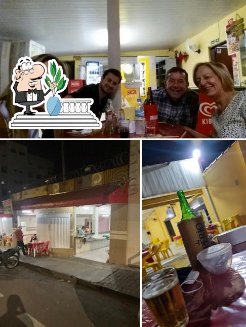 O exterior do Mãozinha Espetinhos