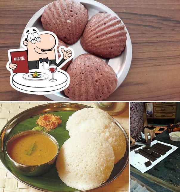 Meals at KAVEENASH RESTAURANT