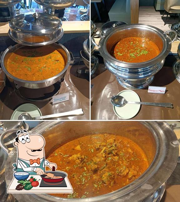 Chicken curry at Rasyumm Gachibowli