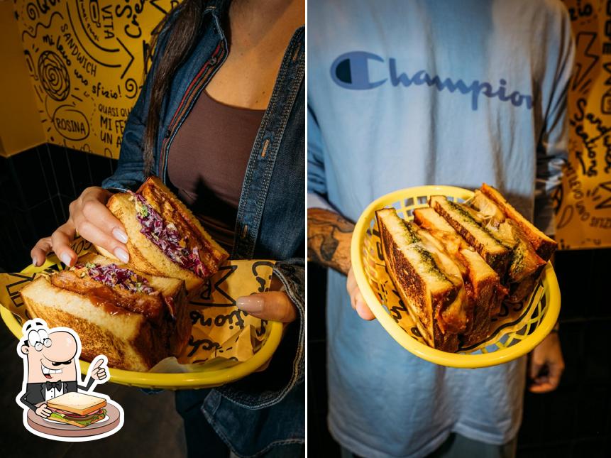Toast al formaggio al QUASI QUASI Sandwich Creations