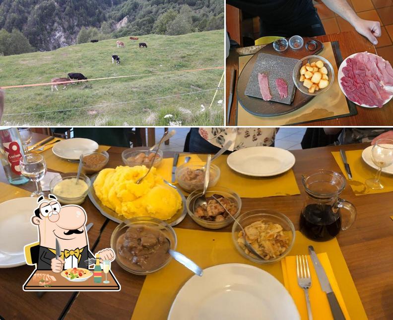 La cibo e esterno del ristorante