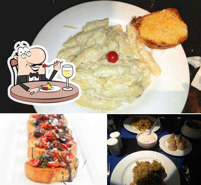 Food at Kapil Dev's Elevens