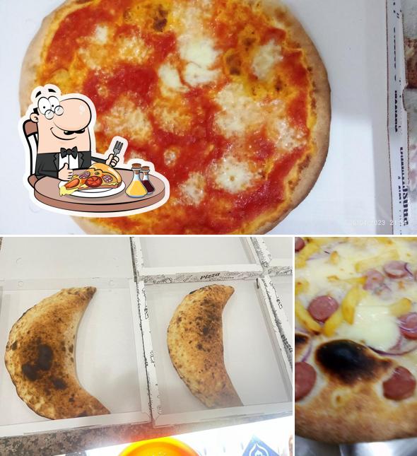 Scegli una pizza a Pizzeria Da Gopi