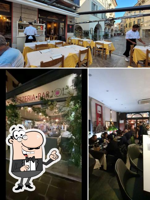 Gli interni di Caffè Città