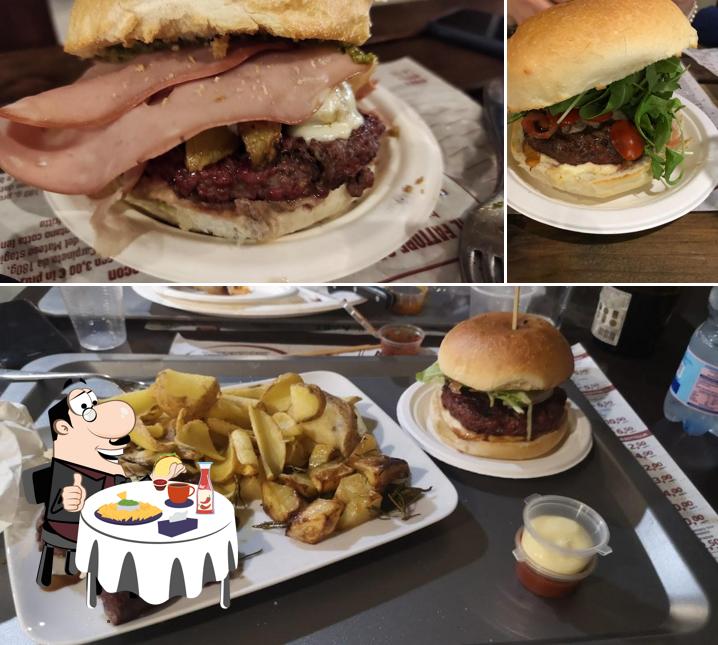 Concediti un bell'hamburger a Agribraceria Mariglianella di Fattoria Carpineto