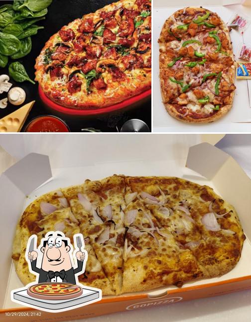 Get pizza at GOPIZZA M5 Ecity Mall