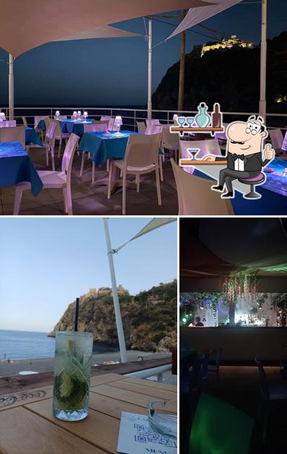 Gli interni di Capolinea Cafè