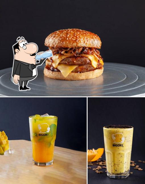 This is the image displaying drink and food at Biggies Burger: Zirakpur