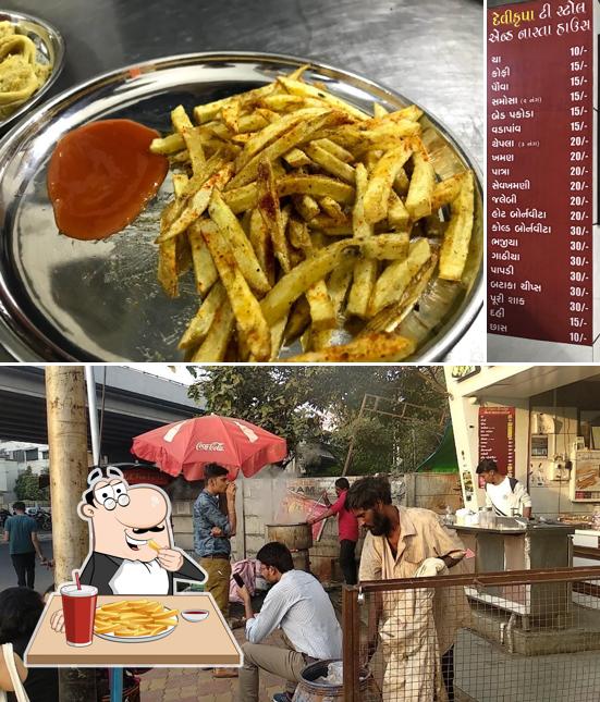Order French-fried potatoes at Devikrupa Tea Stall and Nasta House