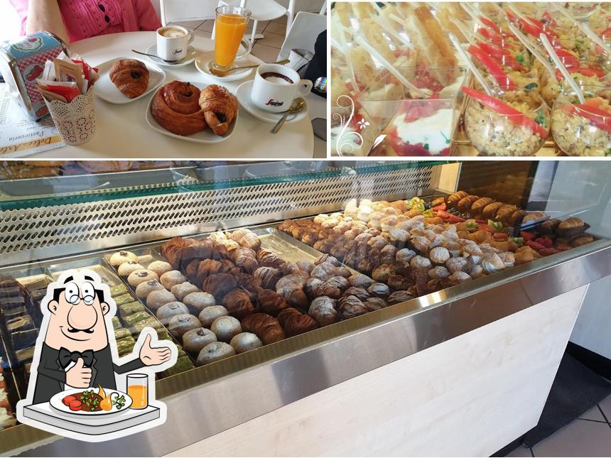 Platti al Pasticceria DolceInArte di Pasetti Valeria