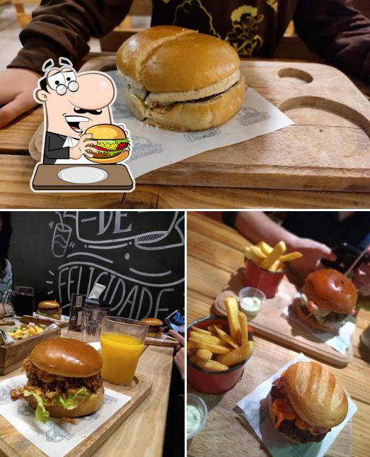 Os hambúrgueres do Comodoro Burguer - Umbará irão saciar uma variedade de gostos