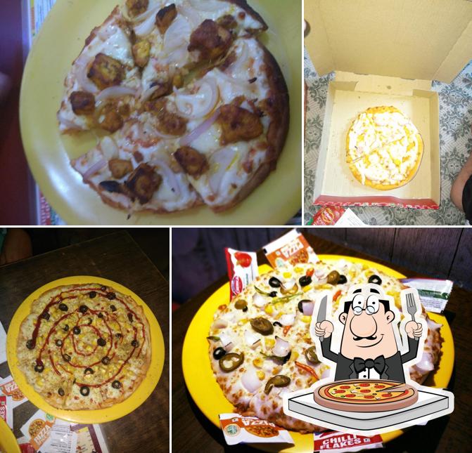 At Meezzaah - Me and Mera Pizza - Kakadeo Kanpur, you can try pizza