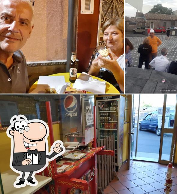 Gli esterni di L'arancino dell'etna