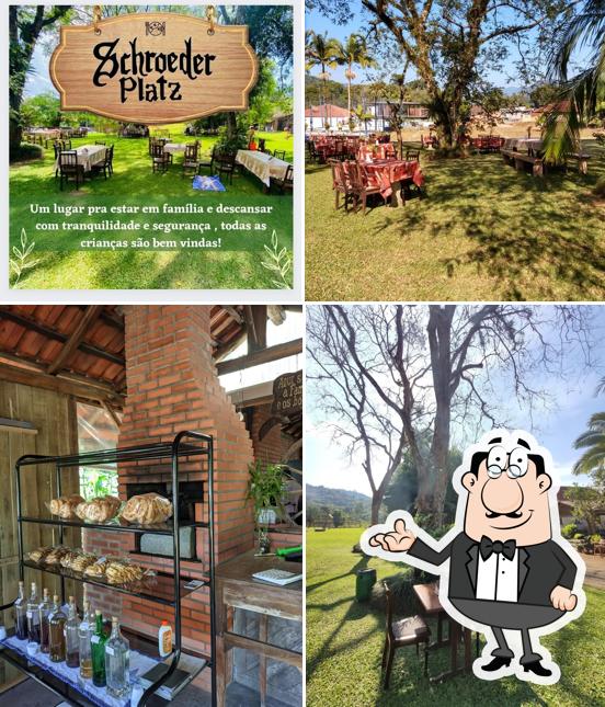 O interior do Schroeder Platz