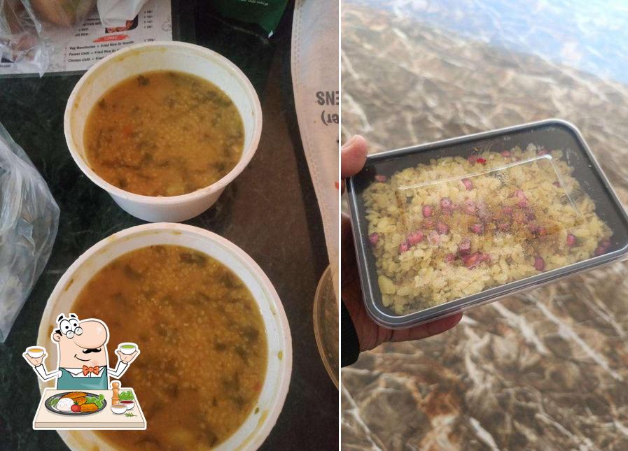 Food at Sehat indouri poha