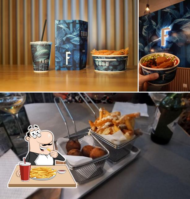 Patatine fritte al Fuso Fish & More Poke Focacce Pinse Fritture e Aperitivi di Mare a Vasto Marina