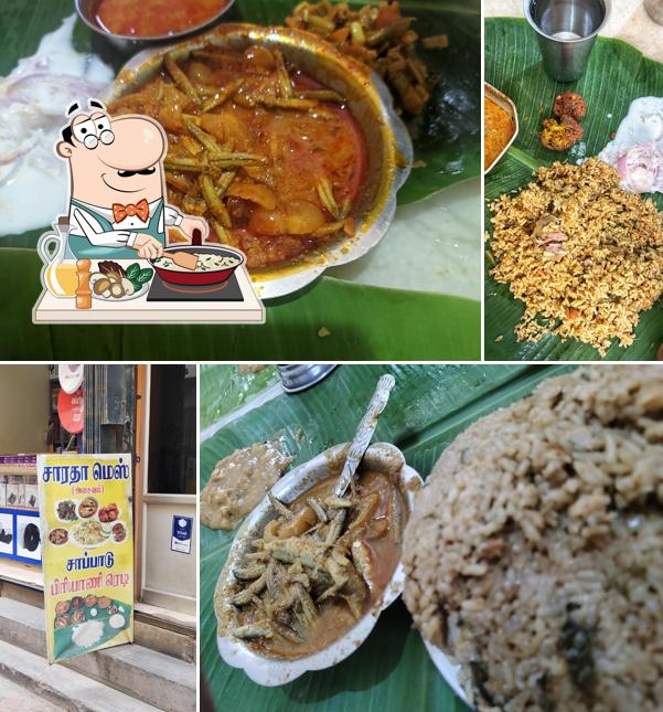 Fried rice at Saaratha Mess