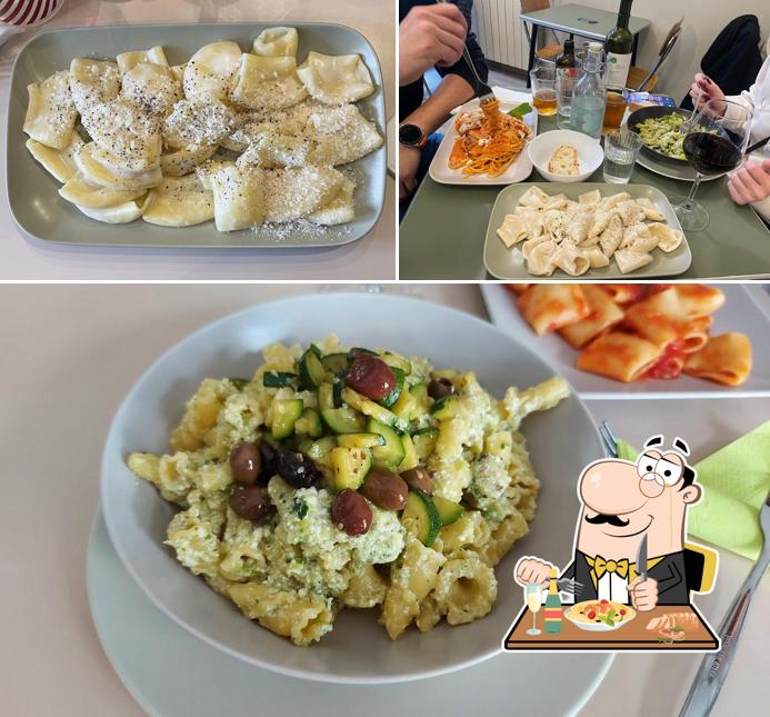 Platti al Pasto - Laboratorio di pasta con cucina