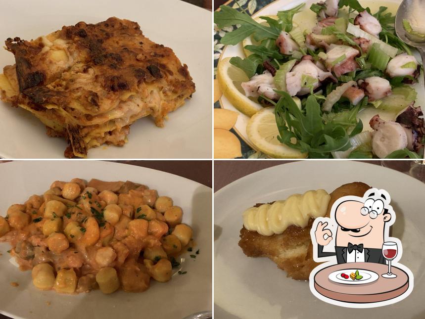 Platti al ristorante tema