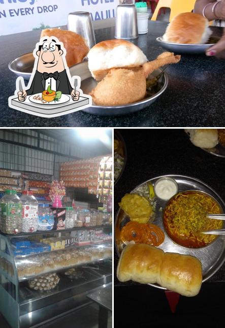 Food at Hotel Mauli