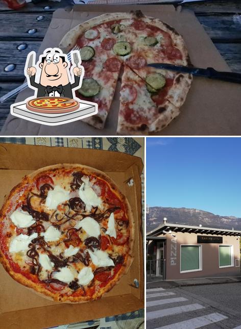 Ordina una pizza a Davio's Laboratorio Della pizza