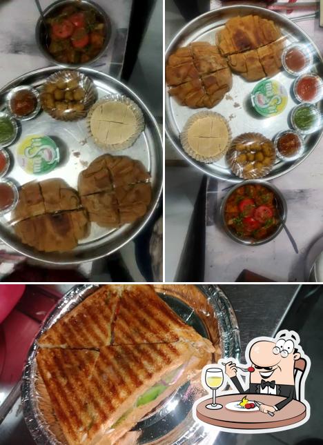 Meals at BOMBAY VADA PAV