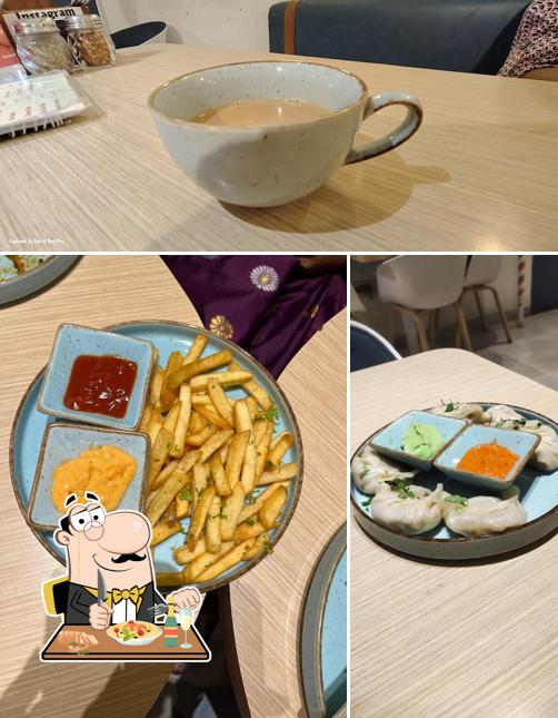 Meals at CAFE AS-01