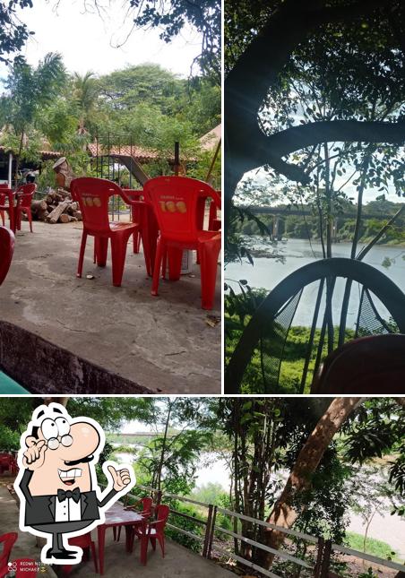 O interior do Churrascaria Vale do Poty