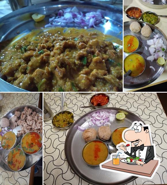Food at MAA BHAWANI DAAL BATI CHURMA