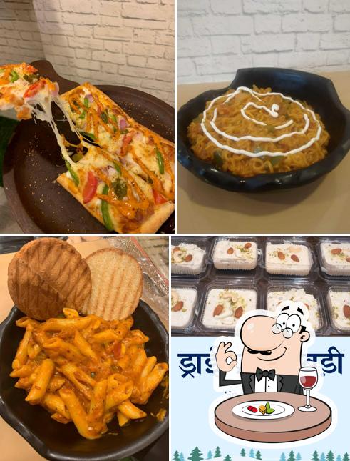 Food at Gulati Sweets