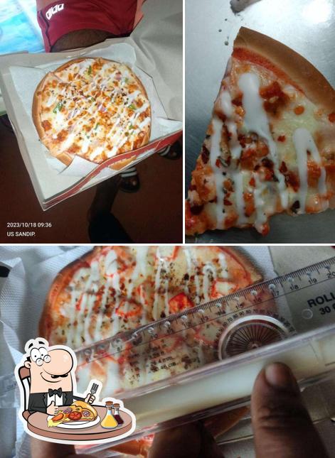 Try out pizza at Pizza @75