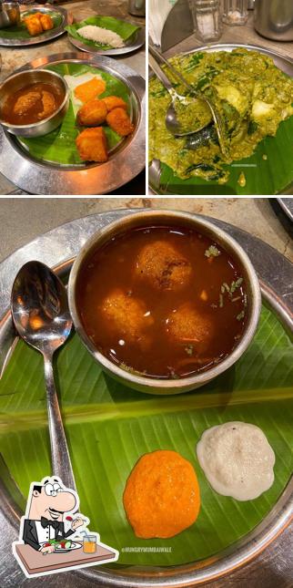 Food at Banana Leaf