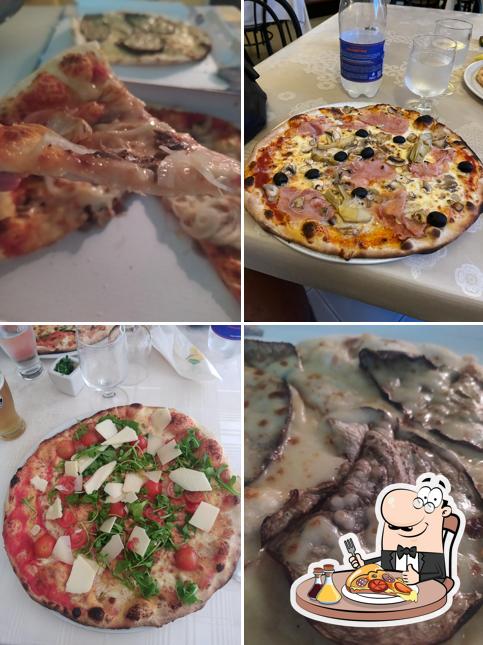 Prenditi una pizza a Pizzeria Da Guero