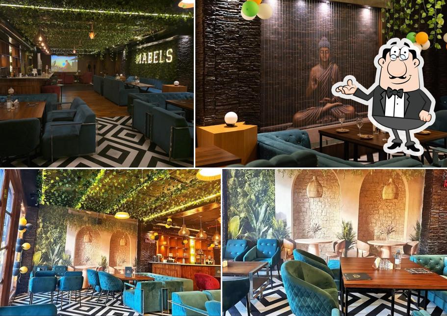 The interior of Mabels