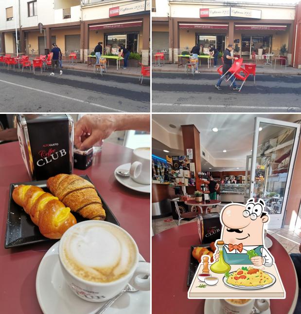 Dai un’occhiata alla foto che raffigura la cibo e interni di Caffetteria 2005 da Corrado