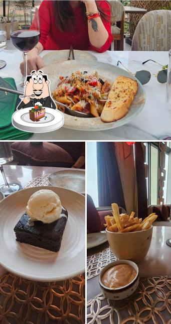 Chocolate cake at Mittyesque