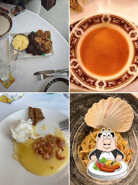 Platti al Trattoria Dall'Antonia