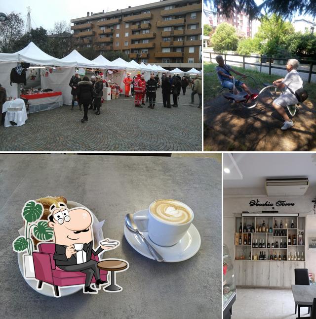 Tra le diverse cose da Bar New Vecchia Torre si possono trovare la interni e esterno