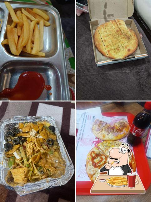 French fries at FOODY HUB PIZZA KHARAR