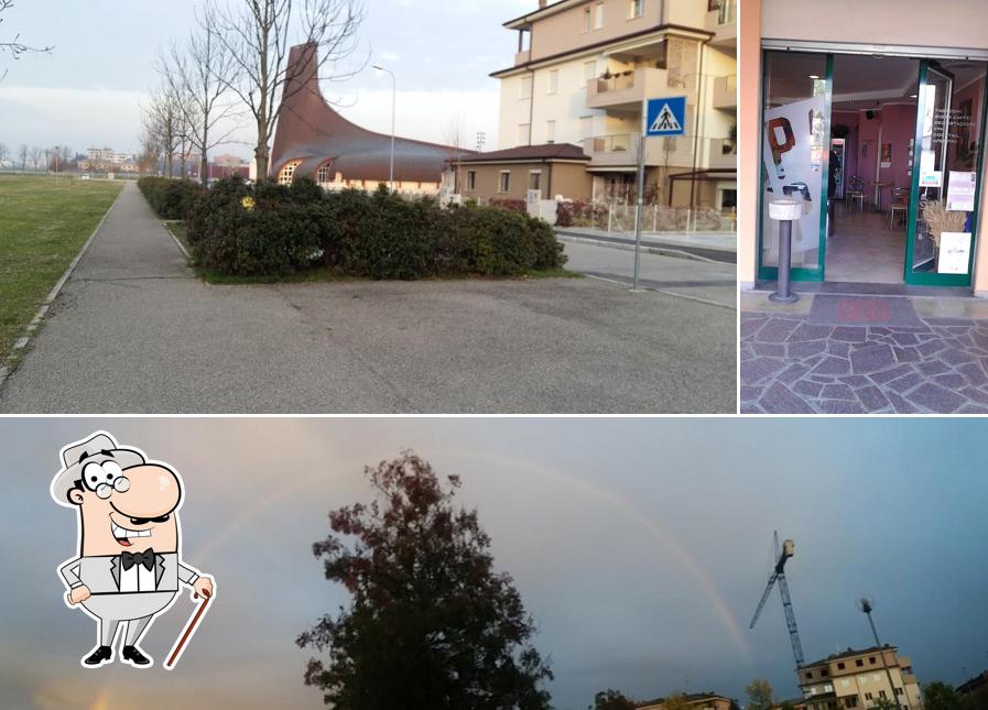 La immagine di esterno e interni da Bar Pao. Pat