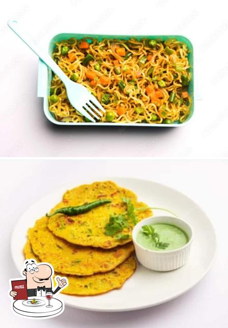 Food at Amar paratha house