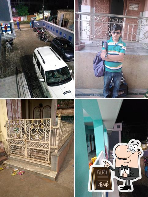 Here's an image of PATHER SATHI MOTEL at makrampur bolpur