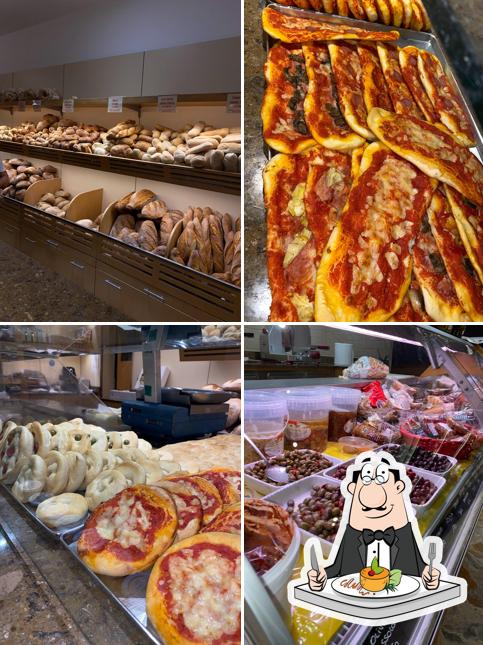 Platti al Panificio Alimentari Valentino