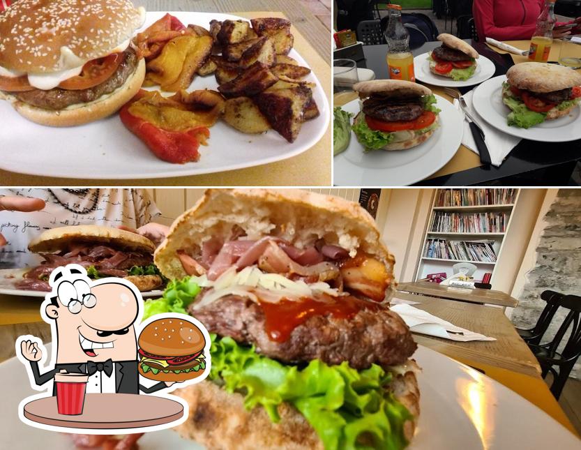 Gli hamburger di Public House potranno soddisfare molti gusti diversi