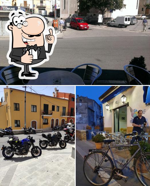 Guarda la foto di BAR CENTRALE