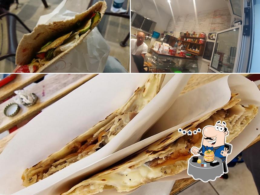 La foto della cibo e interni di Bottega della Piada La foto della cibo e interni di Bottega della Piada